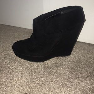 Black wedge booties